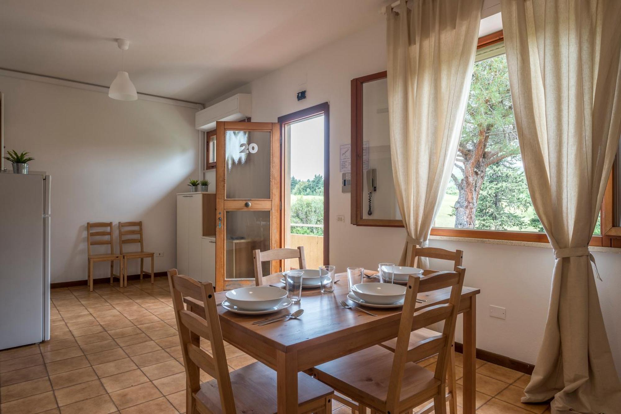 Caletta Apartments Кастильончело Екстериор снимка