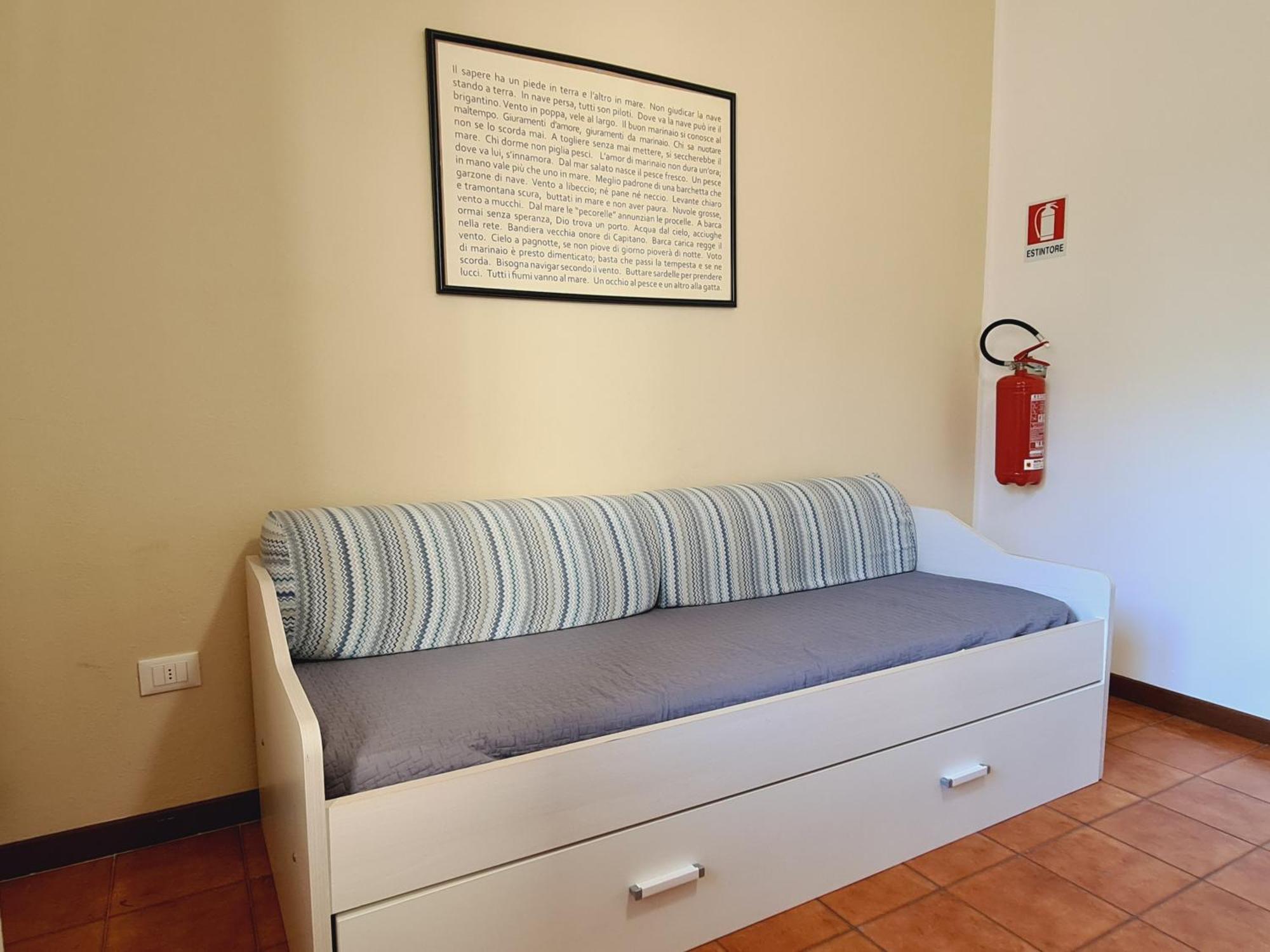 Caletta Apartments Кастильончело Екстериор снимка